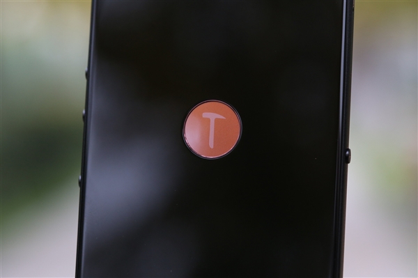 ���Pro 2S��Ϣ���ܣ�����710�ӳ� 8��20�շ�