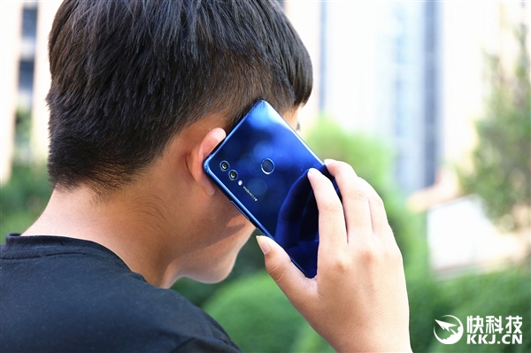 ����˫Turbo����+Һ��ɢ�� ��ҫNote 10ͼ��