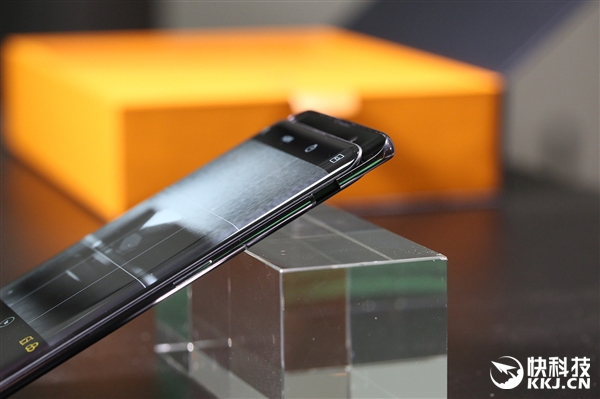 9999ԪOPPO Find XῪ䣺̼ά