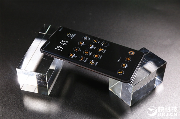 9999ԪOPPO Find XῪ䣺̼ά