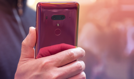 HTC U12+Ƴɫ Ԥۼ799Ԫ