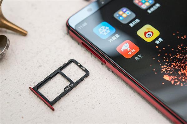 360手机N7 Pro上手:4000mAh电池续航赞 1999元