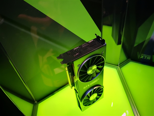 �����״�˫���ȣ�NVIDIA RTX 2080 Ti�ֳ�ͼ��