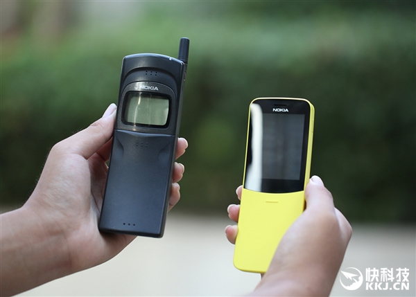 22���������ŵ����8110 4G���̰濪��ͼ��