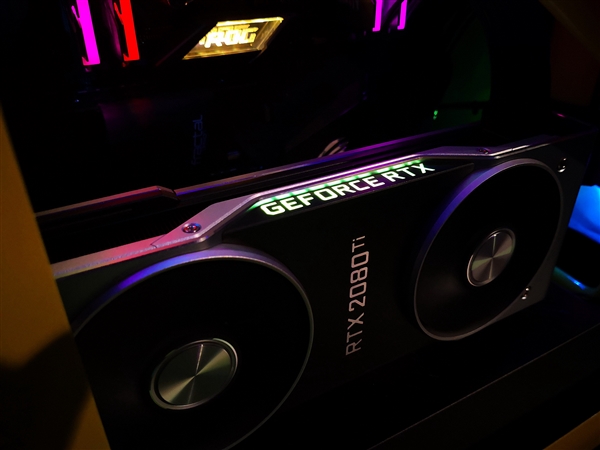 �����״�˫���ȣ�NVIDIA RTX 2080 Ti�ֳ�ͼ��