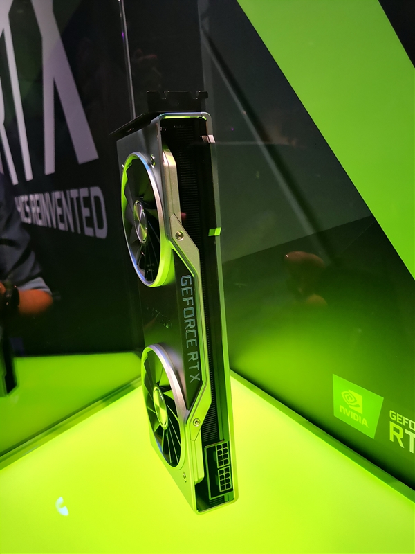�����״�˫���ȣ�NVIDIA RTX 2080 Ti�ֳ�ͼ��