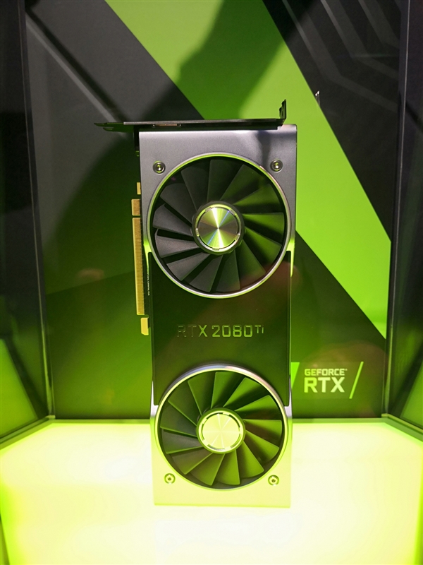 �����״�˫���ȣ�NVIDIA RTX 2080 Ti�ֳ�ͼ��