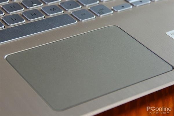 满血版MX150加持 华硕轻薄本灵耀S2上手