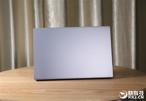 ��������72% С�ױʼǱ�Pro GTX�濪��ͼ��