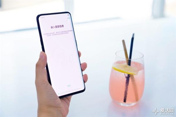 2018年中安卓旗舰手机横评:再见了性价比