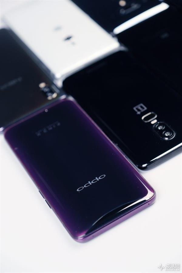 2018年中安卓旗舰手机横评:再见了性价比