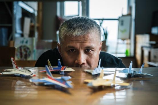 ����200���Ĵָ�١��۳�1600��ܵ�ֽ�ɻ�...����Ա������ô������ٺ�����