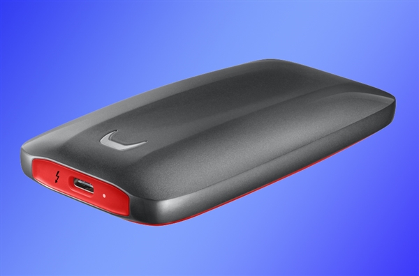 ���Ƿ�����ЯSSD X5���׵�3�ӿ� ֧��NVMe