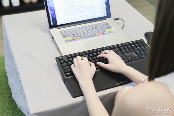 CHERRY MX BOARD 6.0RGB���֣�����RGB�ƹ�Ȼ����