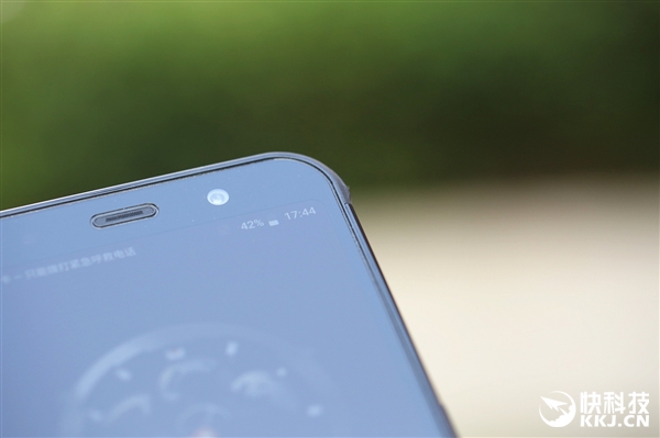 ����-30����£�AGM X3���������ֻ�����ͼ��