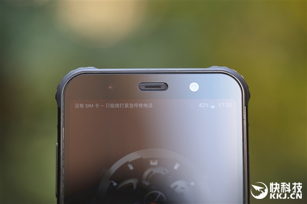 ����-30����£�AGM X3���������ֻ�����ͼ��