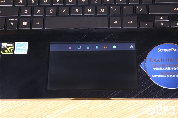 ��˶��ҫX Pro����ͼ�ͣ����ذ�Ҳ����Ļ