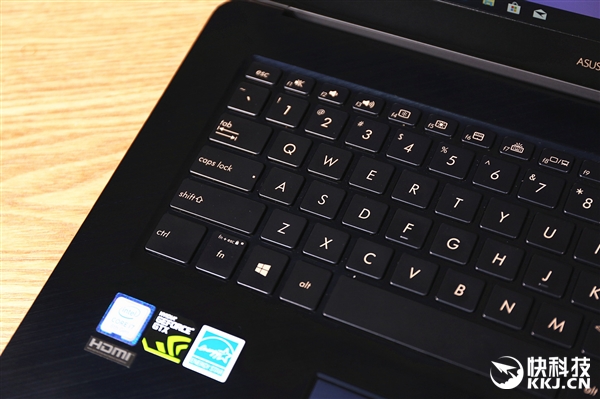 ��˶��ҫX Pro����ͼ�ͣ����ذ�Ҳ����Ļ