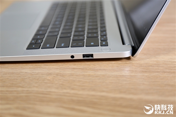 4599Ԫ ҫMagicBook濪ͼ