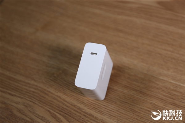 4599Ԫ ҫMagicBook濪ͼ