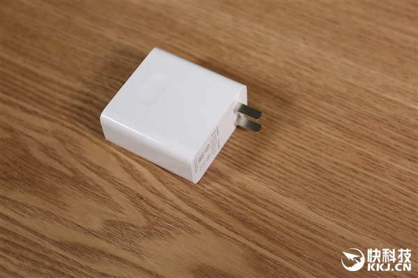 4599Ԫ ҫMagicBook濪ͼ