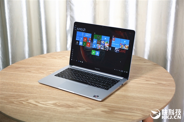 4599Ԫ ҫMagicBook濪ͼ