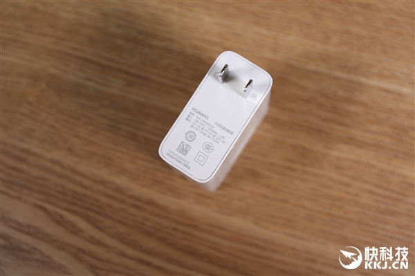 4599Ԫ ҫMagicBook濪ͼ