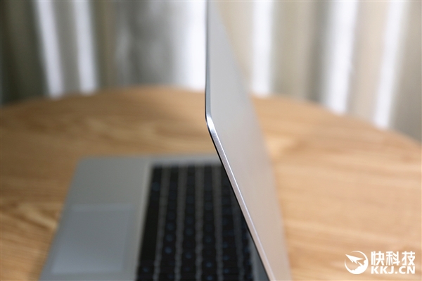 4599Ԫ ҫMagicBook濪ͼ