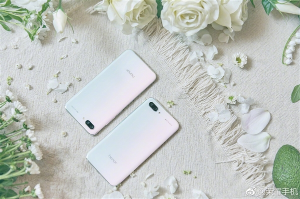 ��ҫ10 GT�����׽��ۣ�����970�ӳ� 2299Ԫ