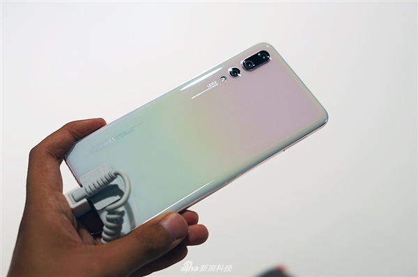 ������������ⱴĸ����ΪP20ȫ�½���ɫ�ֳ�ͼ��