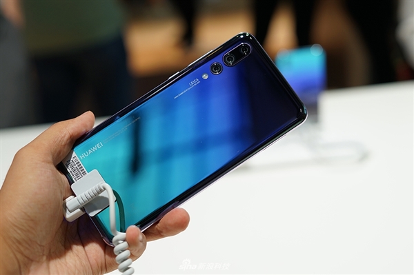 ������������ⱴĸ����ΪP20ȫ�½���ɫ�ֳ�ͼ��