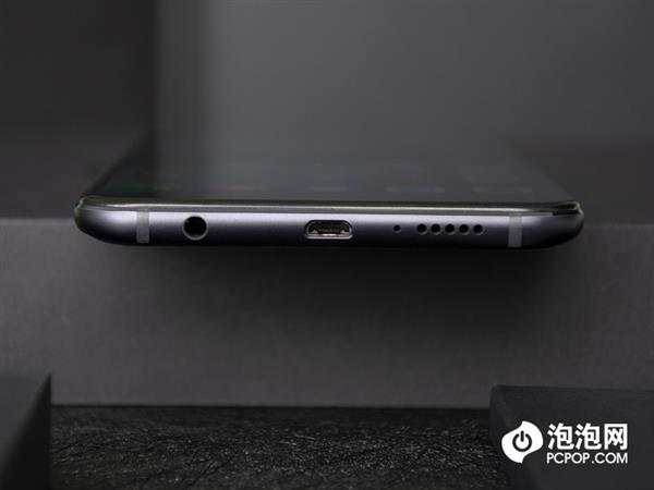 ��ҫ8X Max���֣�5000mAh��ؼӳ� 1499Ԫ��