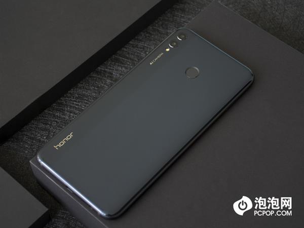 ��ҫ8X Max���֣�5000mAh��ؼӳ� 1499Ԫ��