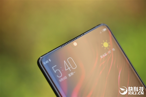 ���ޱ߿��ޣ�Ŭ����Z18����ͼ��