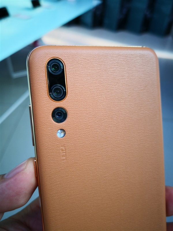 6288Ԫ ��ΪP20ϵ������ɫ���֣���Ƥ���ʴ���ϸ��