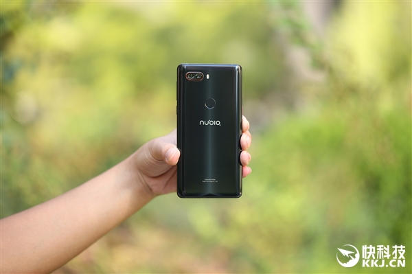 ���ޱ߿��ޣ�Ŭ����Z18����ͼ��