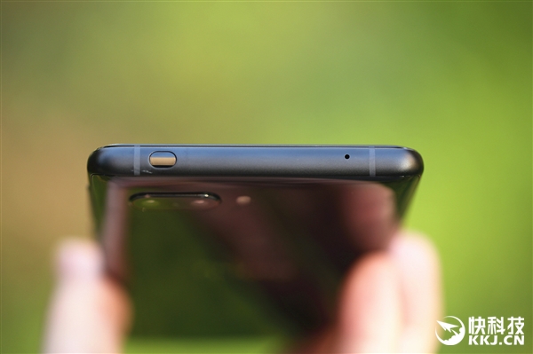 ���ޱ߿��ޣ�Ŭ����Z18����ͼ��