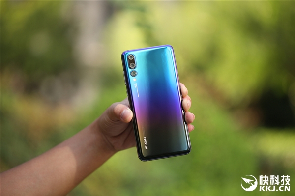 ��ΪP20�����������׷�ͼ�ͣ���ɫ�����λ�