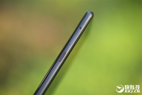 ���ޱ߿��ޣ�Ŭ����Z18����ͼ��