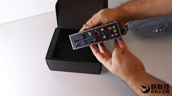 ��˶����Z390���忪������͵�ܣ�10��1�շ���