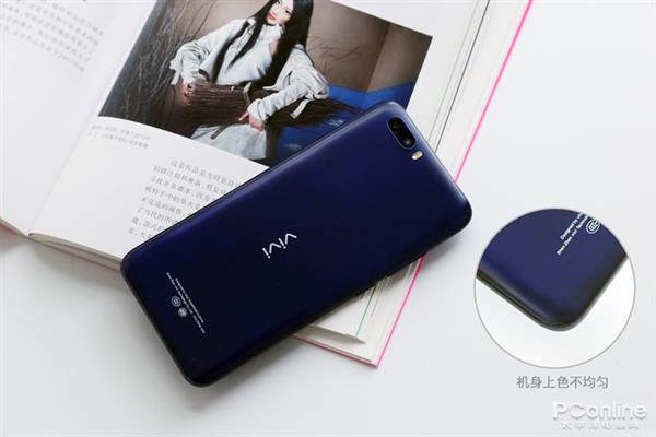 拼多多质量调查:买了3台手机 其中1台可能会爆炸