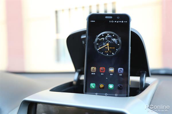 AGM X3�����������ԣ���Խ������ ������˼�ͦ