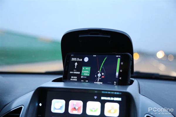 AGM X3�����������ԣ���Խ������ ������˼�ͦ