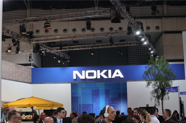 �Ŀ�Nokia 9���������Ծɻ���ҳ�棺��͵��666