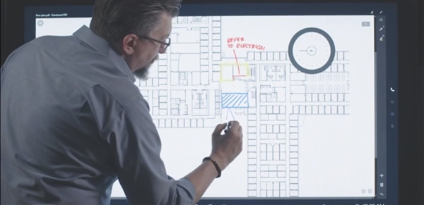 ΢������Surface Hub 2����Q2���У�50.5��4K��������