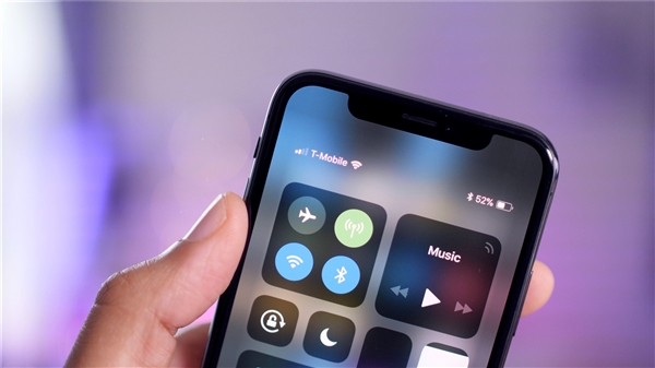 iPhone XS�����¹��� ����ʱ��ֱ�ӵ��ھ���