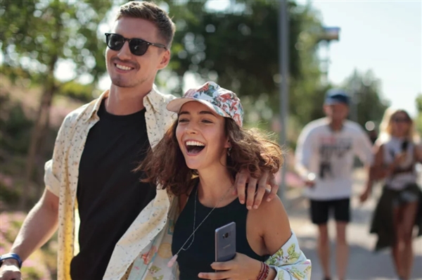 Deep Crop����רҵ��Ӱʦһ��Ϊ��ü���Ƭ��APP