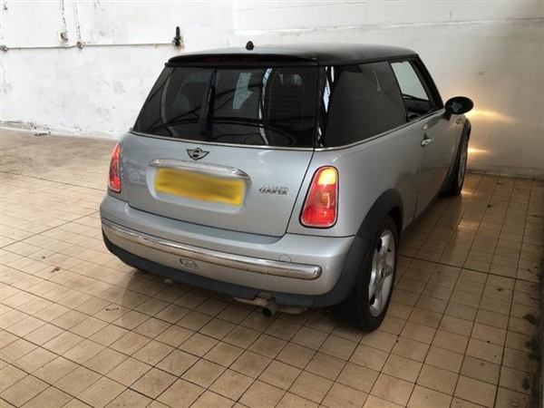 ��iPhone XS Max 512GB��Ǯ����������Mini Cooper��ֵ��