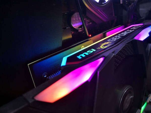 ΢ϵRTX 2080/2080TiϤࣺлں