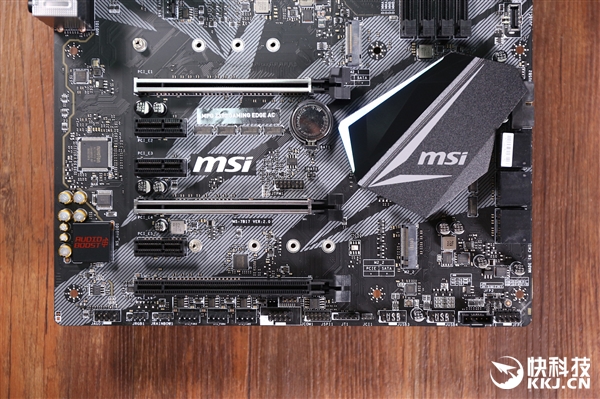 1899Ԫ΢MPG Z390 GAMING EDGE AC忪ͼ